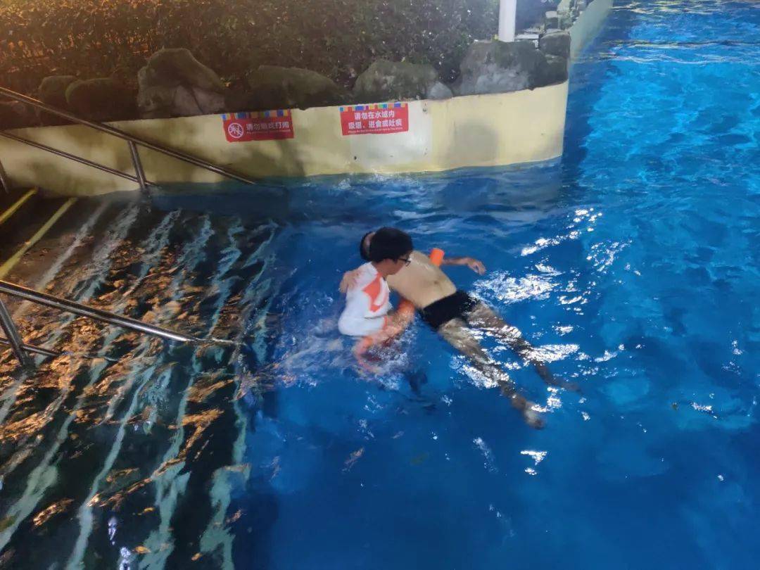 武汉欢乐谷开展玛雅海滩水公园淹溺事故现场应急处置盲演