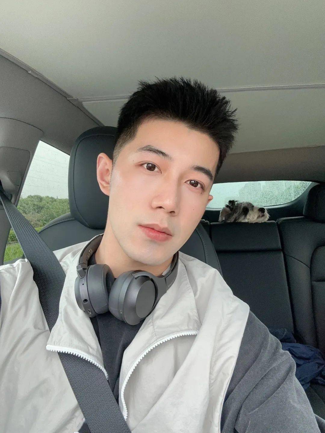 无法抗拒的9款男生发型