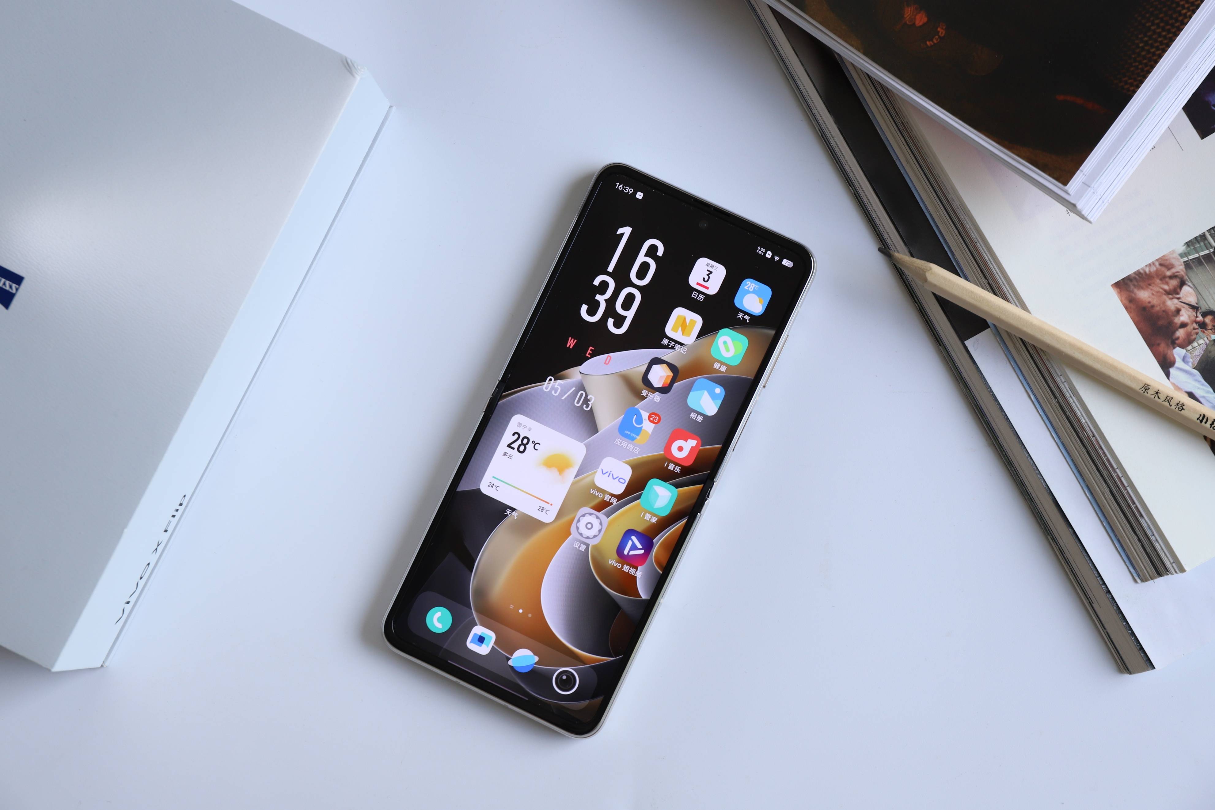 比华为三星更值得买！vivo XFlip必买的五大理由-vivox系列的手机好不好