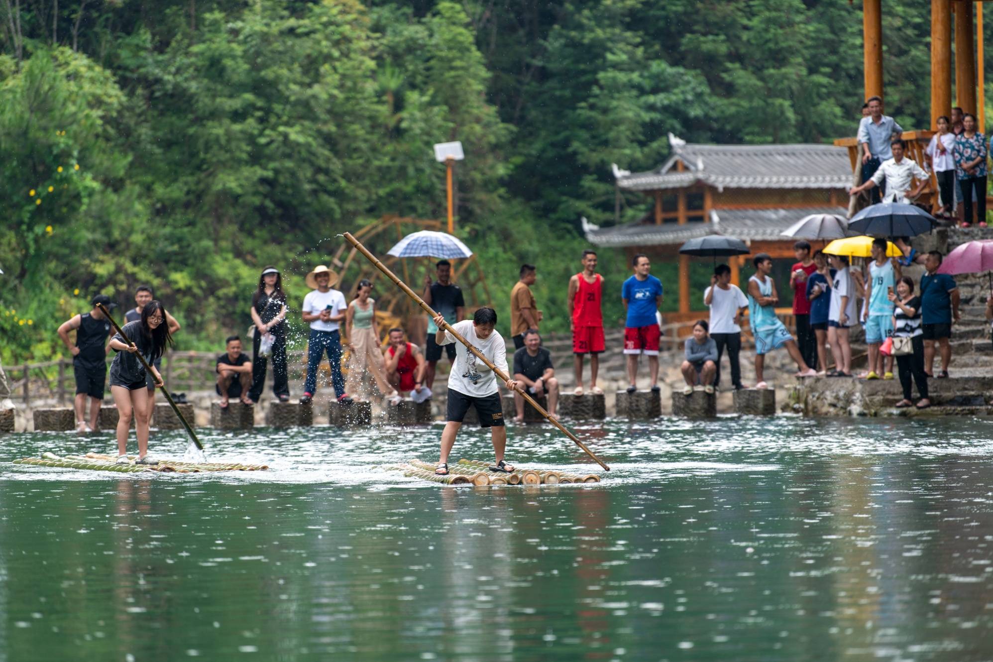 贵州从江:"嬉水节"嬉出乡风文明_比赛_活动_人们