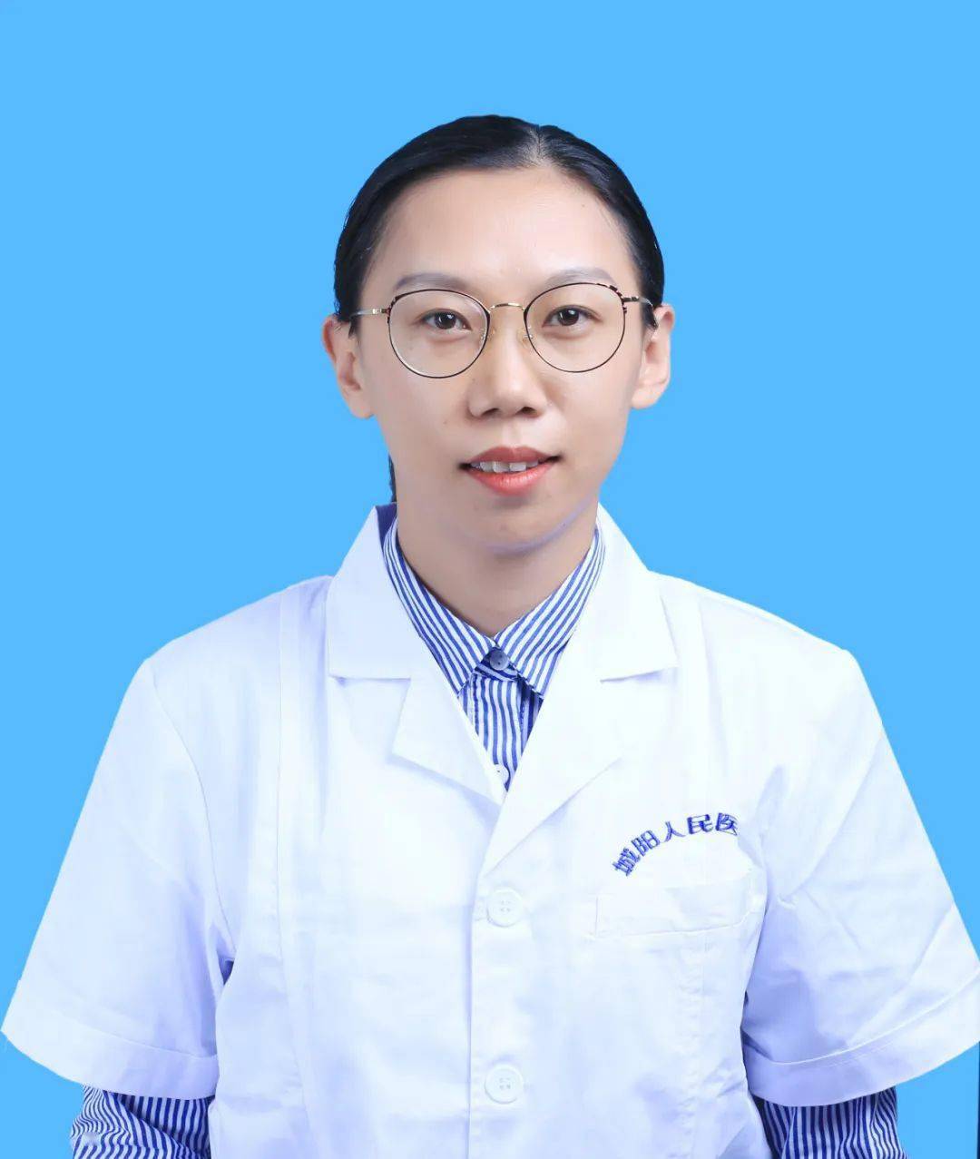 韩佳,儿科主治医师,2010年到城阳区人民医院工作至今,擅长儿科,新生