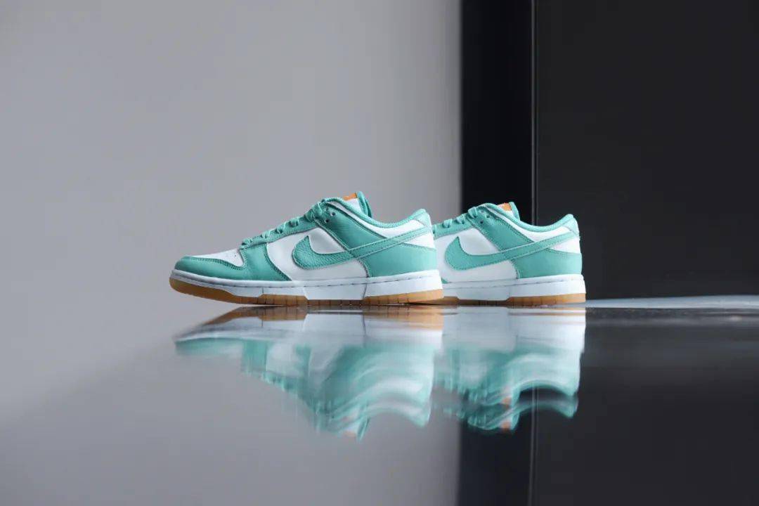 WMNS Nike Dunk Low “Washed Teal”｜SOAR 限量发售_白色_橙色_皮革