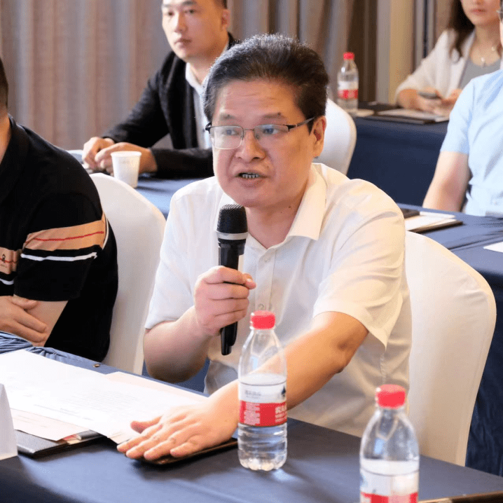 expert review评委阵容02比赛主持人致 辞张沂平 教授开幕式上,张沂平