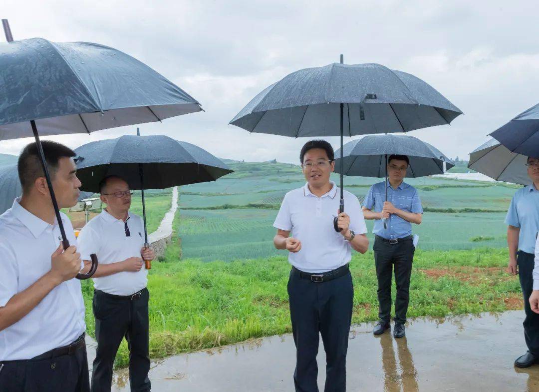 尹恒斌在乐平通用机场项目点调研调研中,尹恒斌强调,全市上下要抢抓
