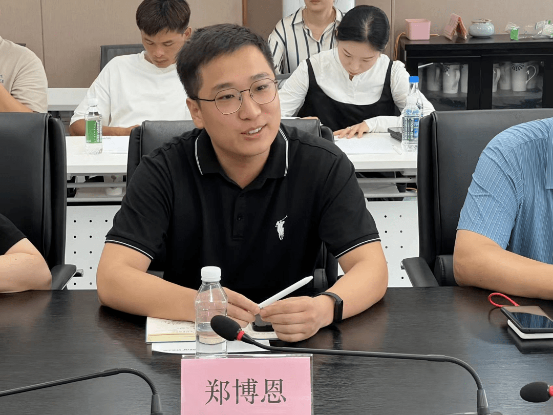 罗庄区召开海外归国青年人才交流座谈会_工作_留学_创业