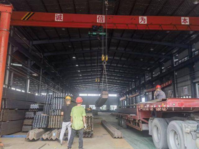 唐河县大河屯镇李湾村:产业赋能乡村振兴走出"好路子"_南澳_企业_经济