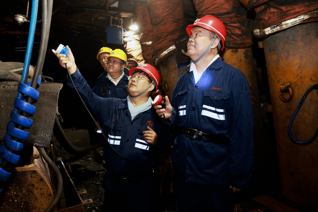 肖耀猛到兖矿能源东滩煤矿检查指导工作_生产_冲击_矿井