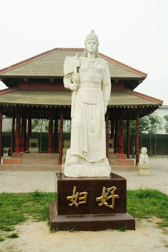 《封神》火了,可真正的商朝是......_武丁_卜辞_殷墟