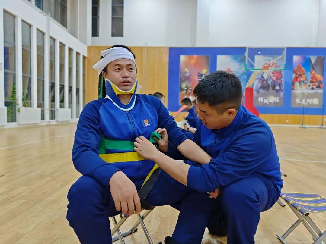 【保山消防】圆满完成第二期全省初中级指挥员专业化培训建筑火灾扑救及EMT模块培训考核
