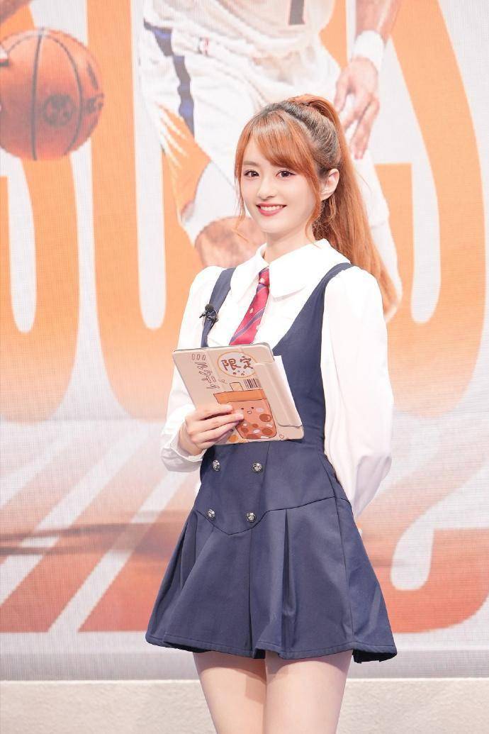 直播吧篮球女神大赛！小组赛Day1 小七、卓识、小太阳你Pick谁_决赛_选手_NBA
