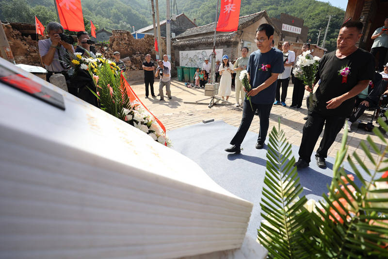 张树桢烈士纪念碑在怀来南口战役纪念馆落成_仪式_河间_杨国庆