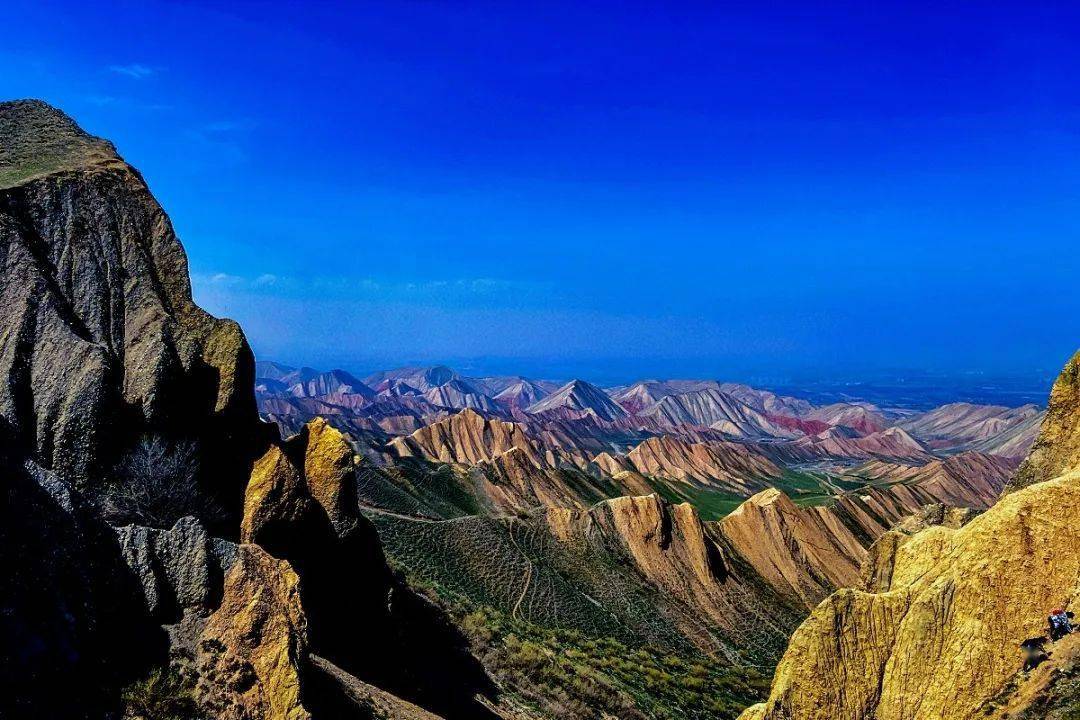 8月1日,五公司组织召开8月份安全质量环保工作视频会