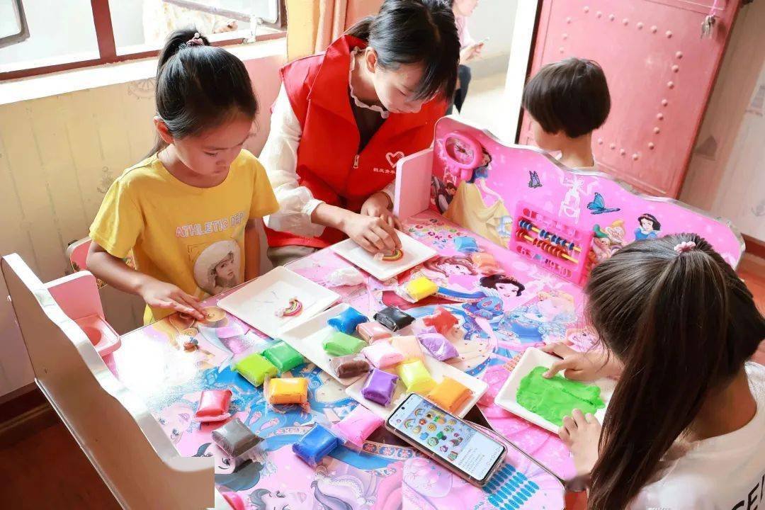 【团团陪伴·助力"双减"】鹤庆县暑期"红领巾小学堂"第四课——匠心