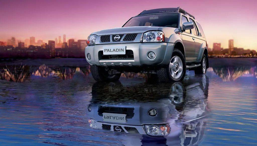 2003年帕拉丁正式国产上市,当时新车搭载的是2.