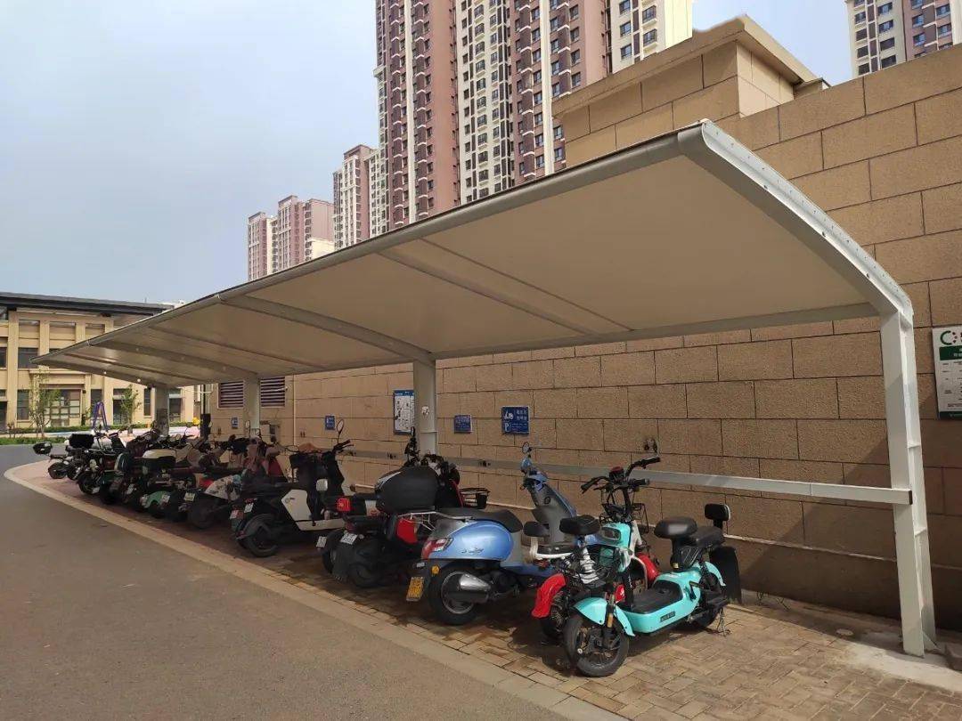 电动车充电车棚