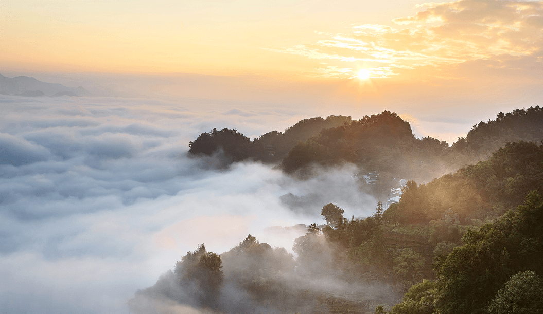 盛夏的齐云山美得让人无法拒绝_云海_小镇_景区