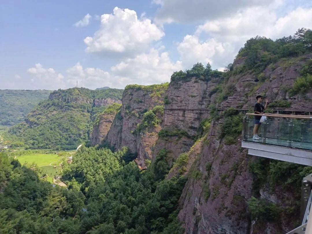 【图说·绍兴】游新昌穿岩十九峰吟留别_游泳_孩子_摄影