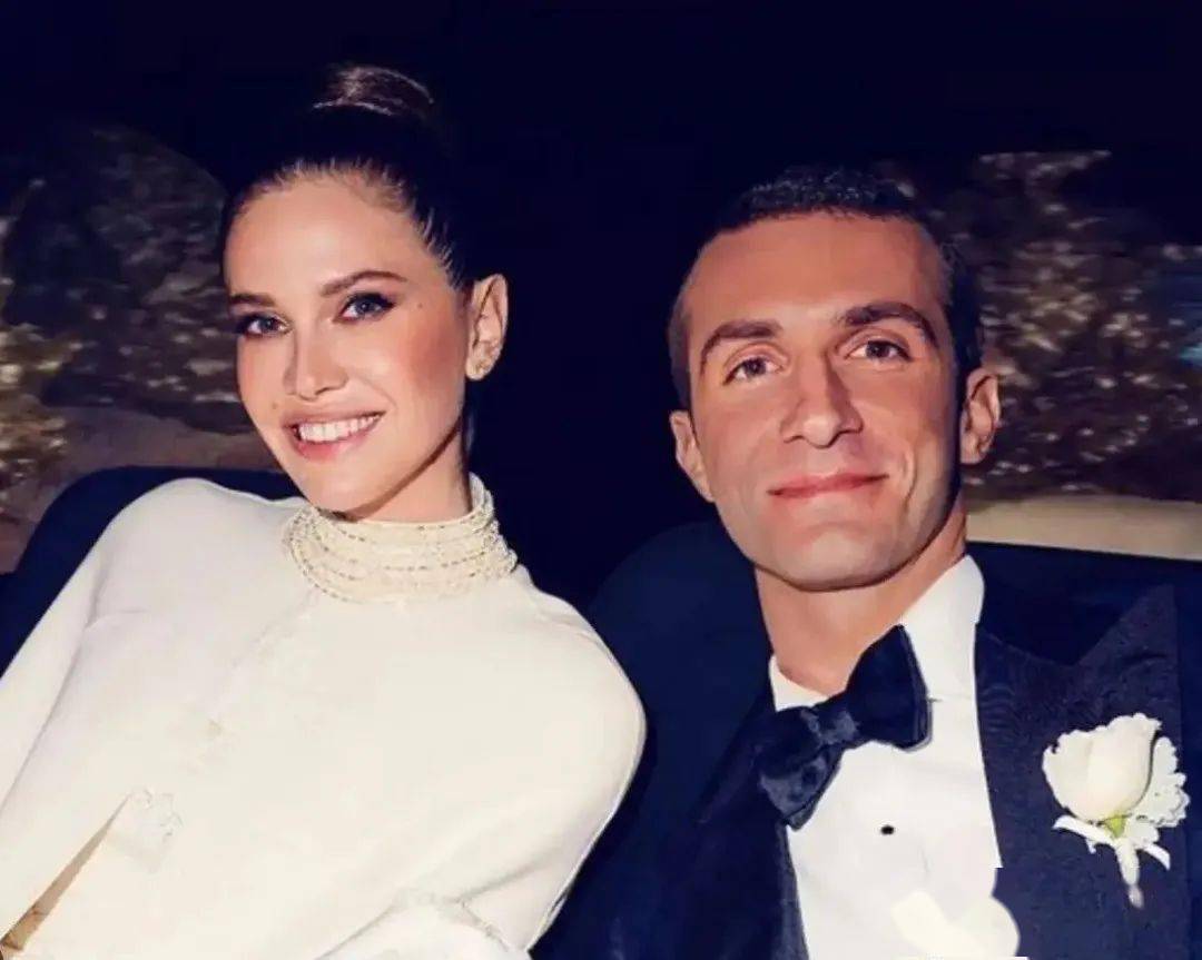 前切洛西老板罗曼·阿布拉莫维奇,后又嫁给了希腊船运大亨的孙子