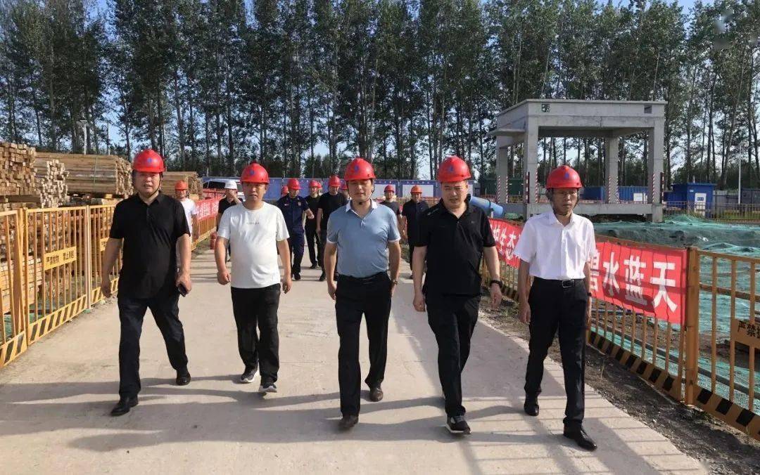 市人大常委会一级调研员、社建委主任委员刘志君一行来明水县开展执法检查