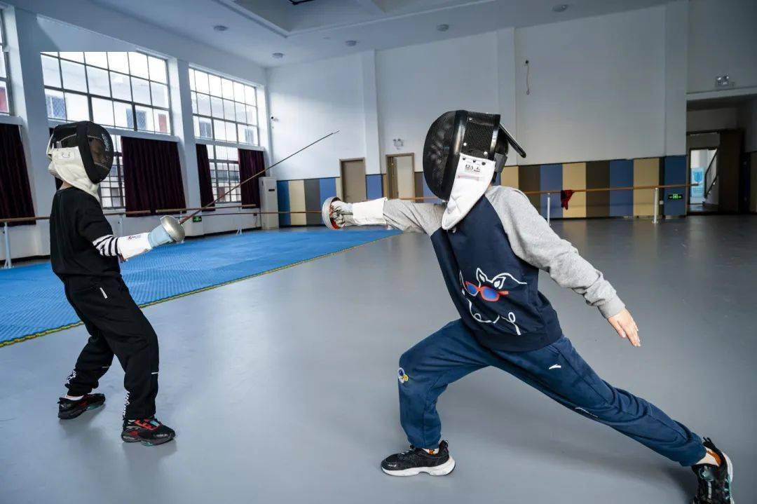 体育健身项目:培养运动习惯,打造阳光少年_训练_跆拳道_孩子