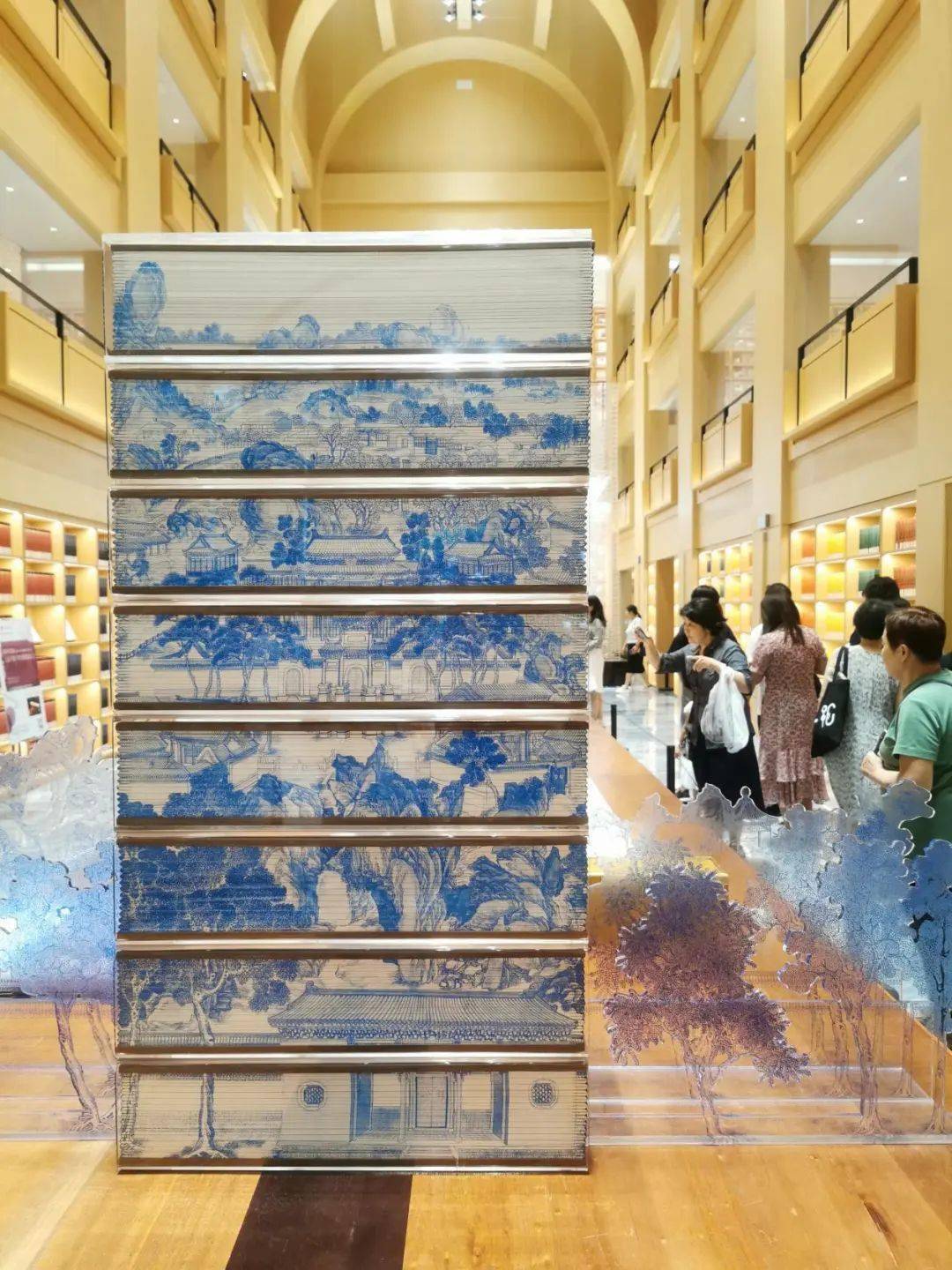 原来你是这样的"龙鳞装"!终于看懂了……_张晓栋_古风_大国