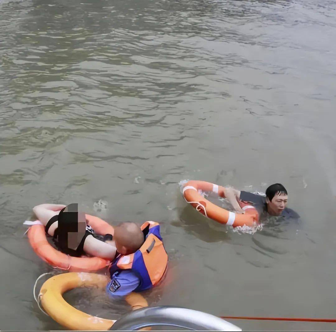 7月13日,浙江省杭州市某康复中心,被问及跳江之前是怎么想的,彭清林不