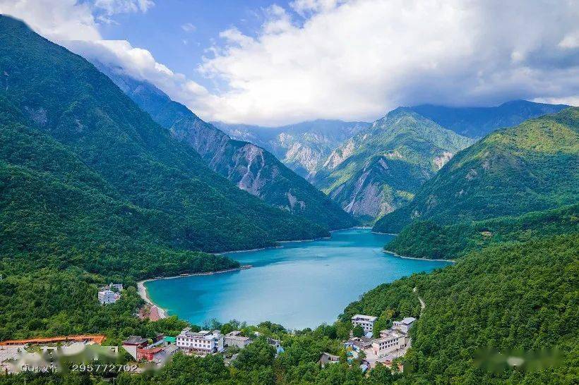 陇南有处世外桃源_文县_天池_湖水