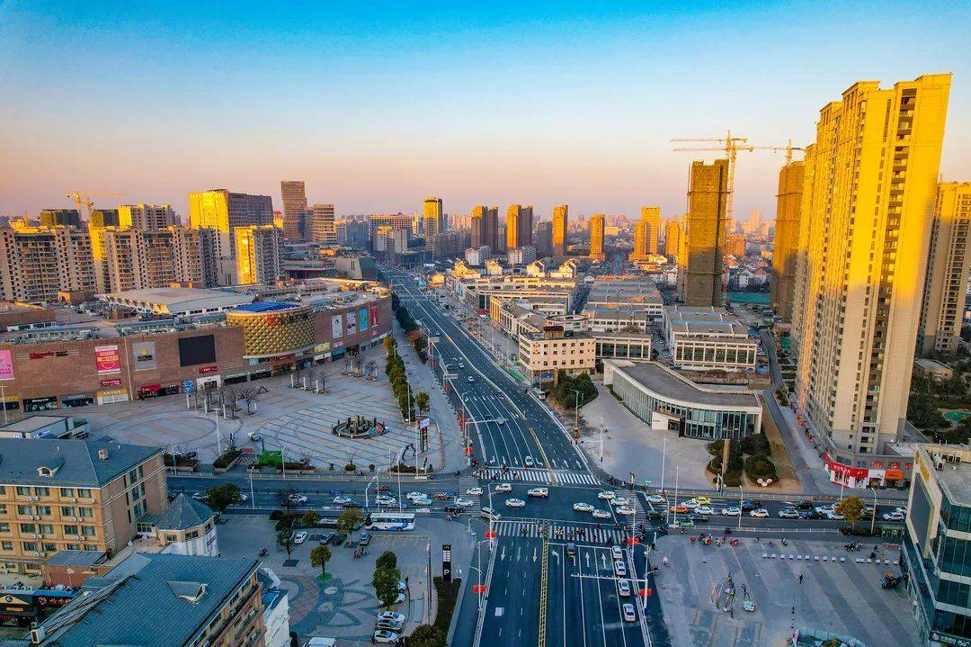 金鹰国际购物中心,以餐饮购物,休闲娱乐为主宿迁主城区群众出行市区