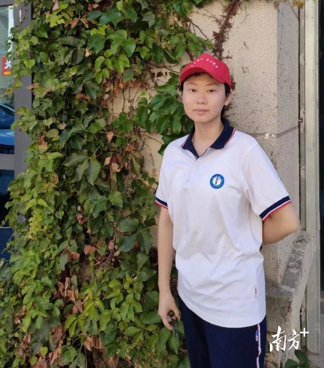 榜样说|蕉岭中学周佳仪:与其课后偷偷内卷,不如保持精力专注上课_文化