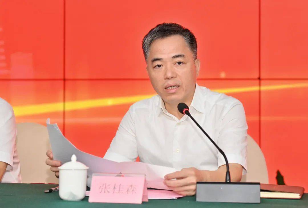 南安举行金秋圆梦助学行动,发放120万元助学金!_学子_社会_大学