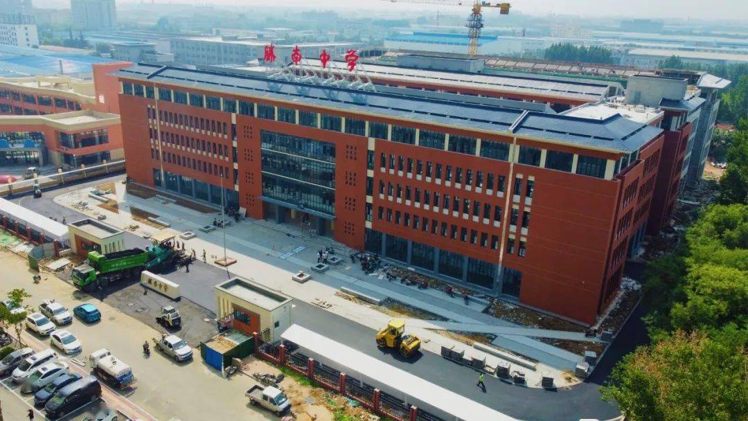 滕州:开学在即,滕南中学南校建的怎么样了?_投入使用_善南街道_进行