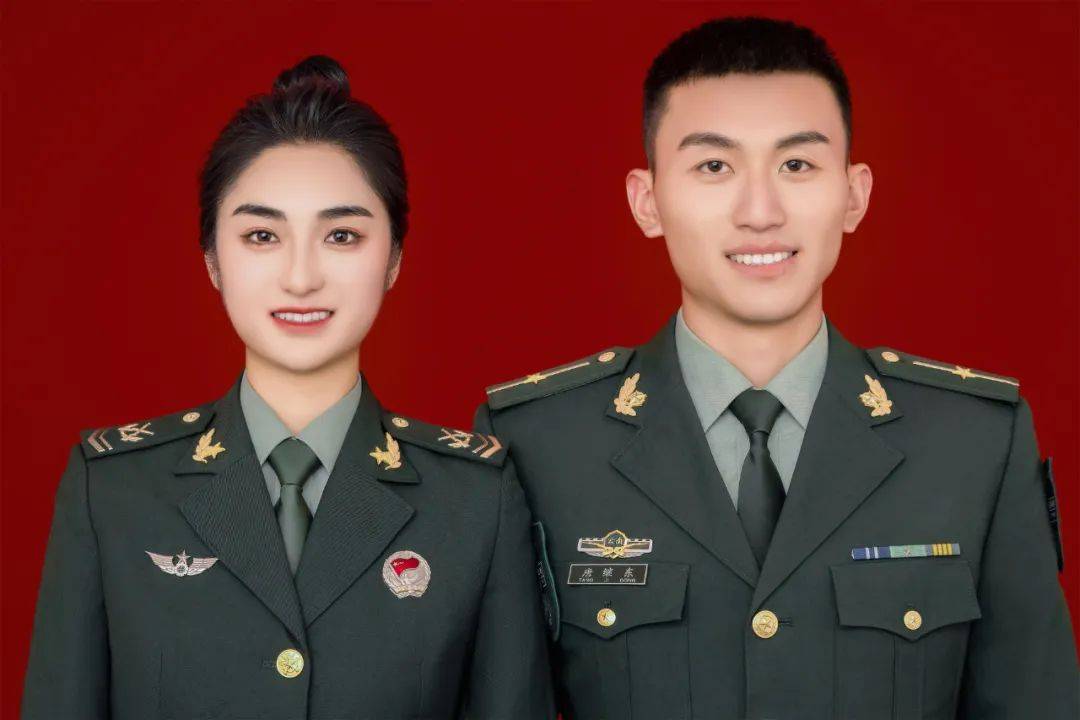 他们既是情投意合的夫妻,也是志同道合的战友_双军_军装_祖国