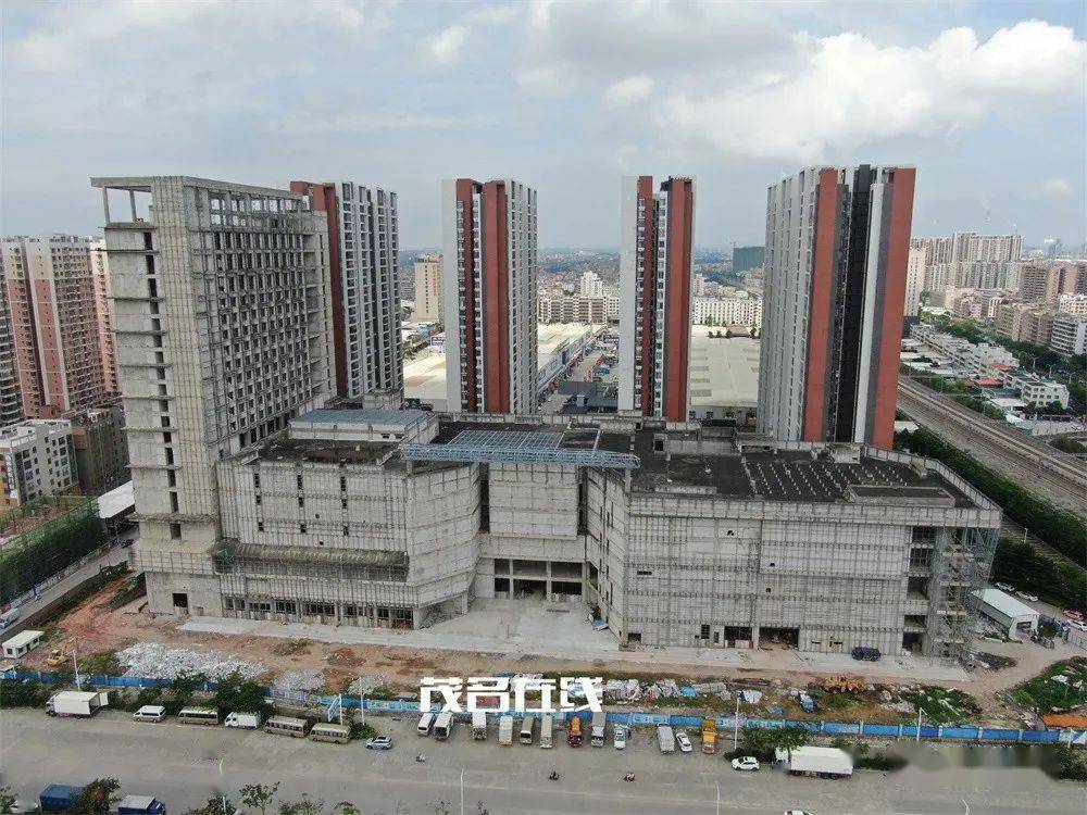 兴和广场业主已入住,期待人民南五,六路开通激活大润发_茂名_潘州