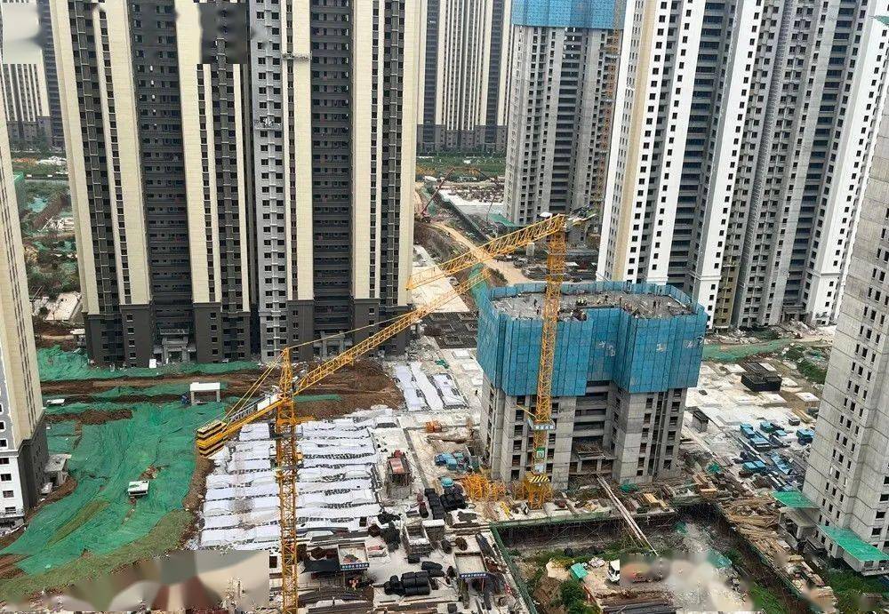市民反映渭南富力城二期工地天不亮就施工,噪音扰民!_相关_部门_留言