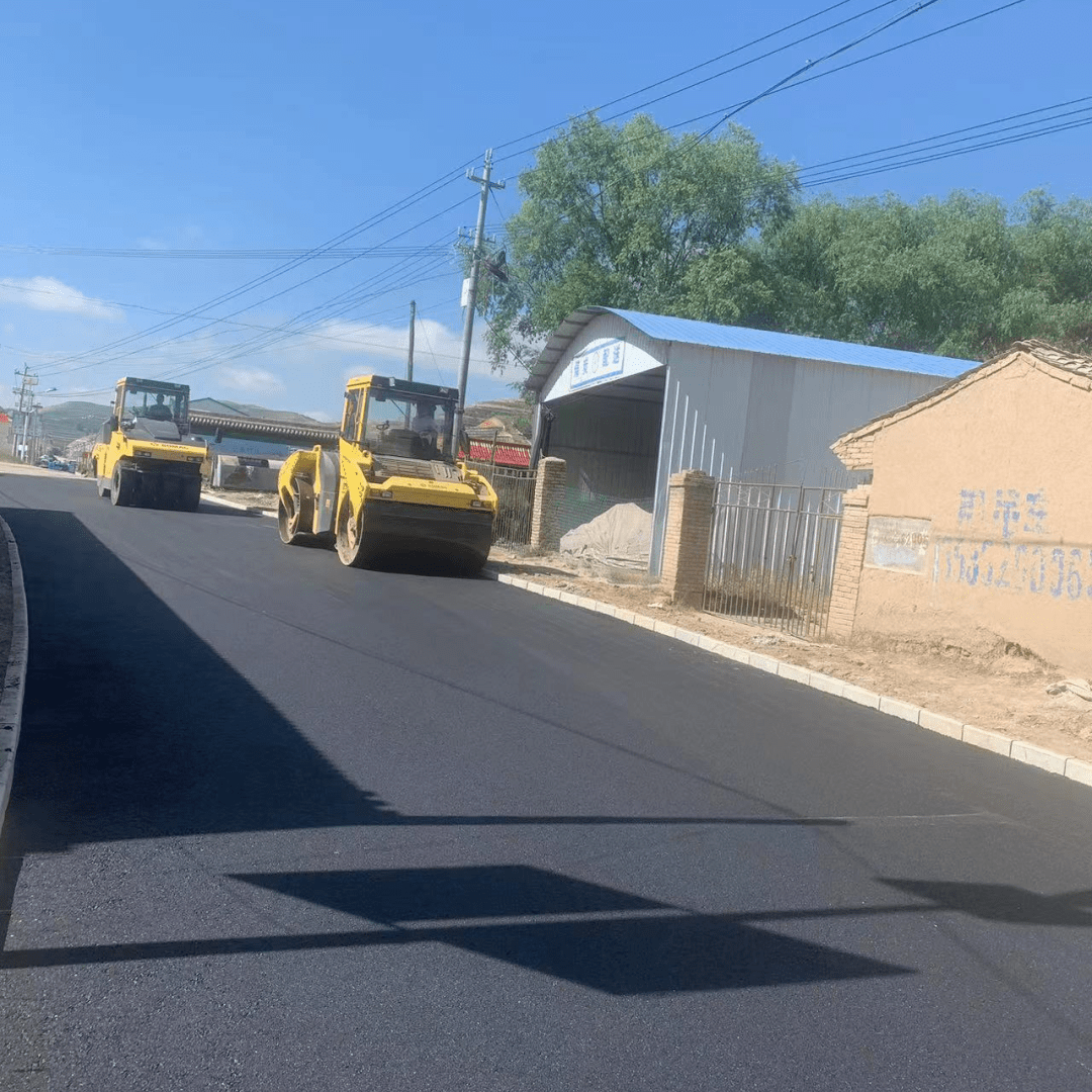 临洮县:道路改造换新颜 提升群众幸福感