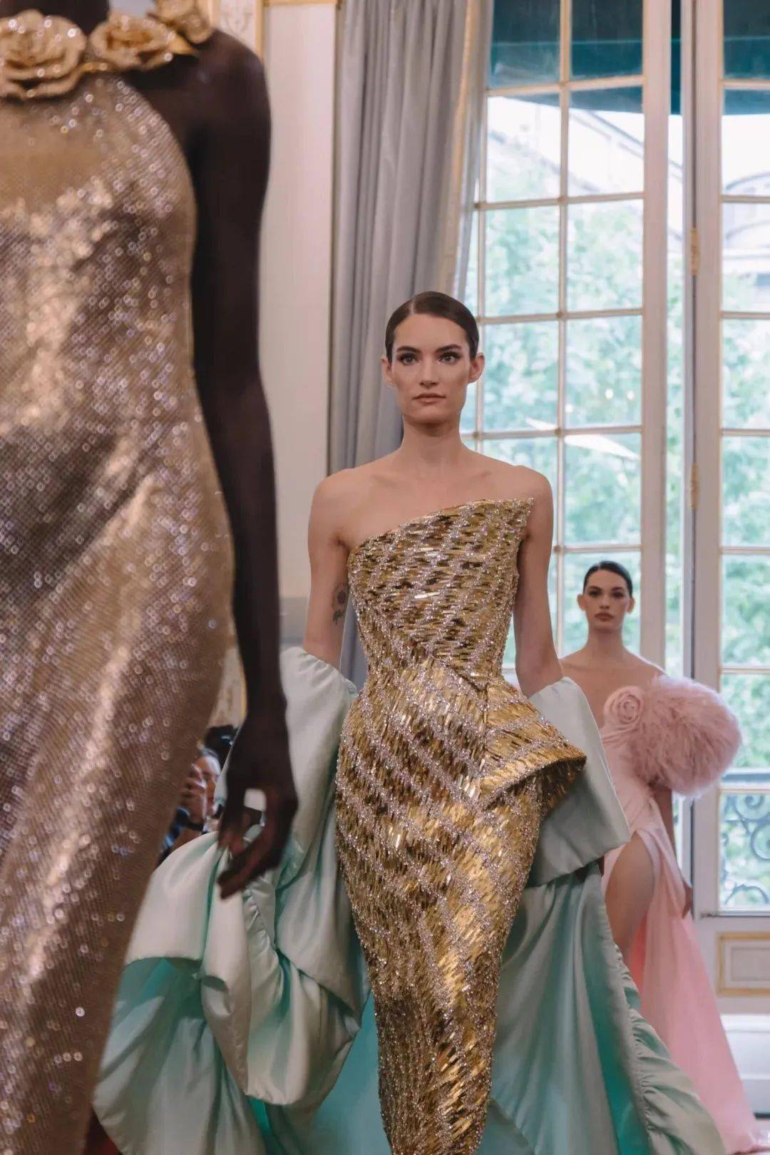 tamara ralph | 注定为红毯而生_russo_品牌_定制