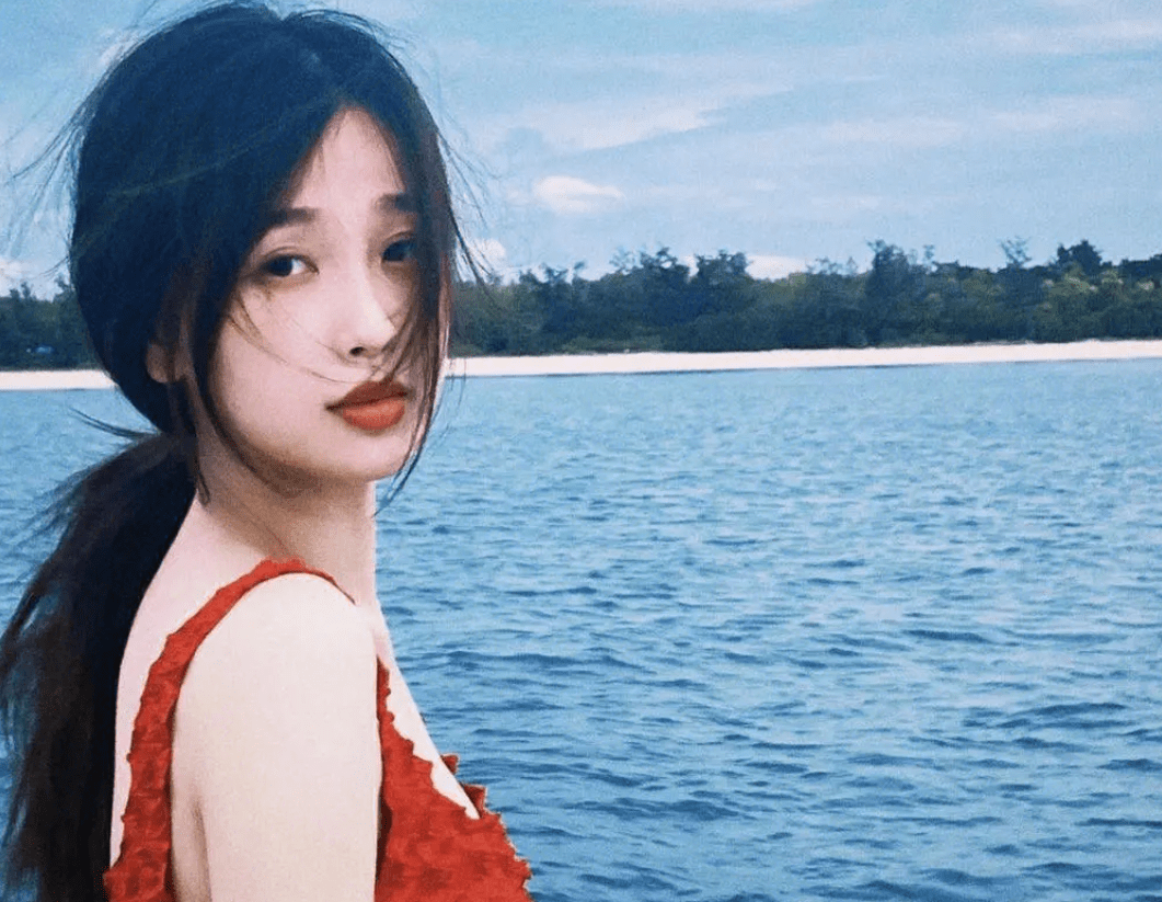 67袁冰妍复出?虞书欣父母老赖?高以翔生前女友吃人血馒头?