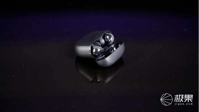 bose大鲨二代蓝牙耳机深度评测:智能触控,毫秒级精准消噪太惊艳.