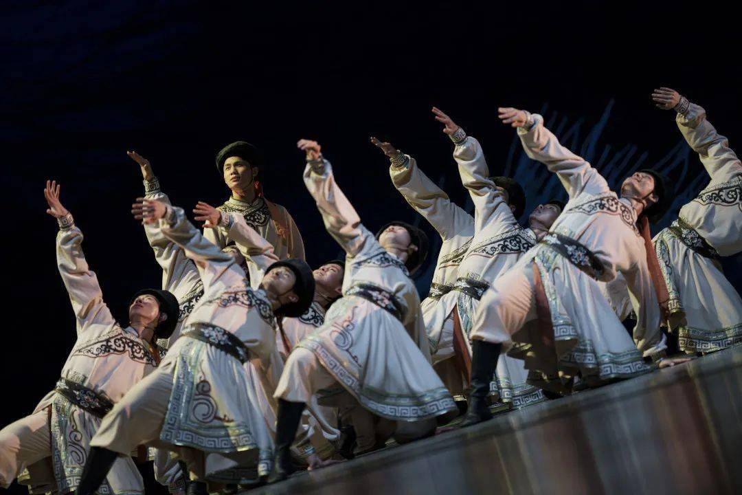 影册|"为人民而舞"--纪念贾作光诞辰100周年舞蹈专场演出