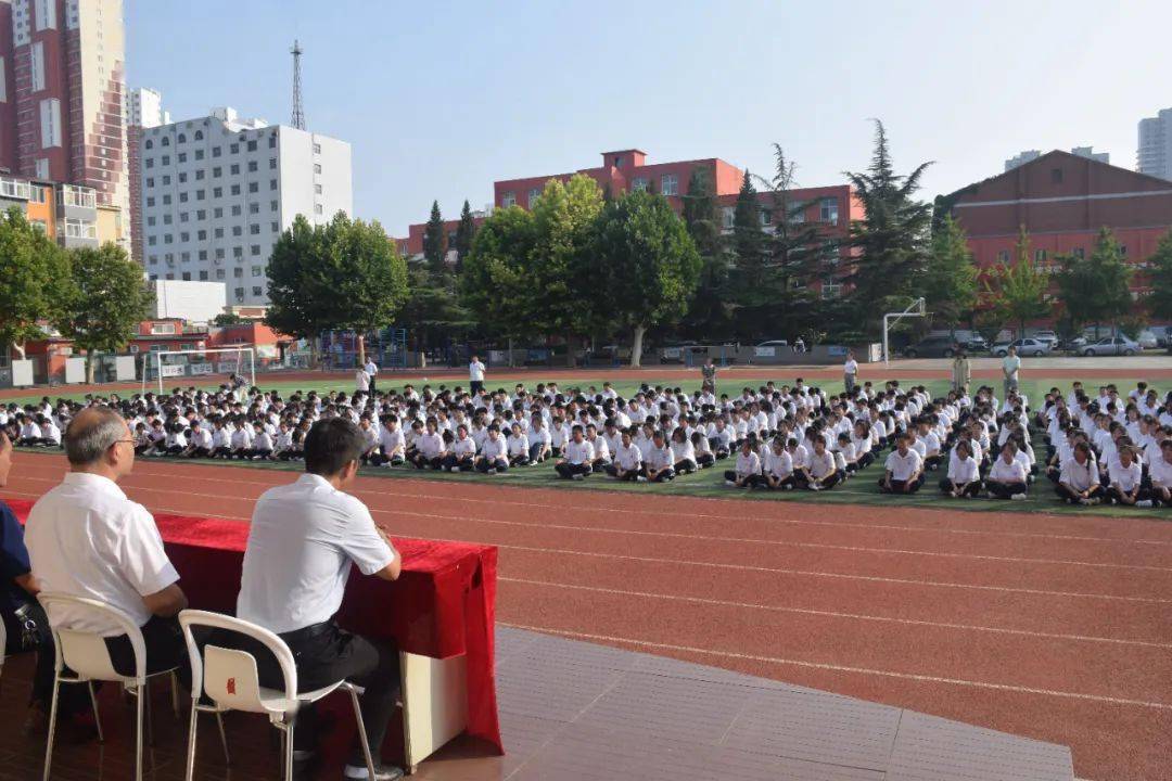 河北师大田家炳中学图片