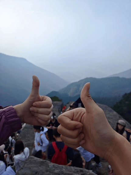 下午,在短暂的休整后,地理科学专业同学们步行前往望江亭,走入望江亭