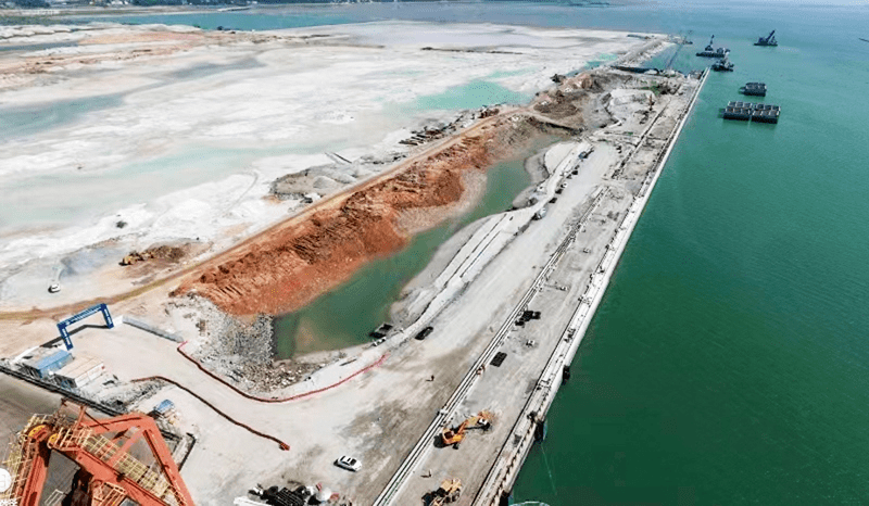 铁山港7号8号泊位水工工程主体完成!_北海_项目_建设