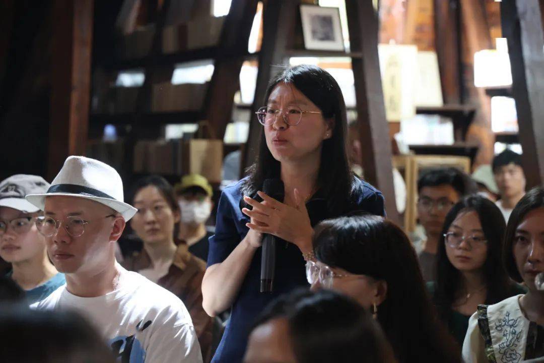 "他永远能找到读者" | 译者姜乙分享会后记_音乐_文学_德国