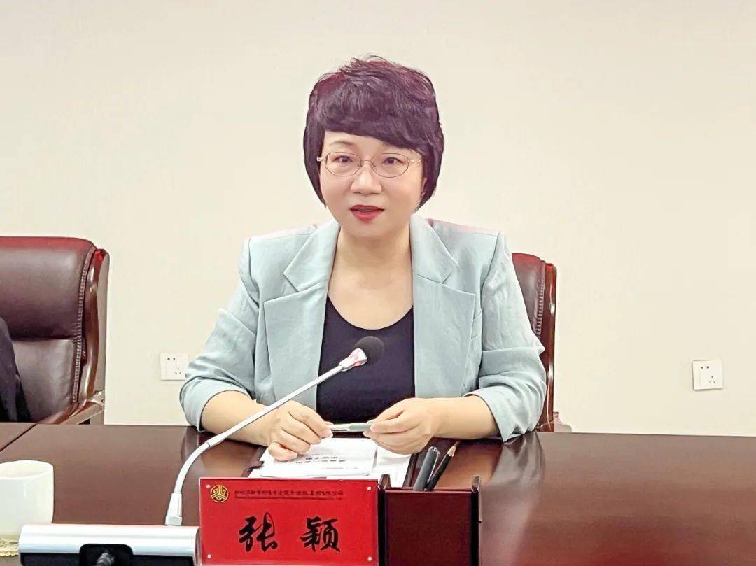 9月5日,张颖总经理一行与鄂尔多斯市国投集团党委书记,董事长高利平