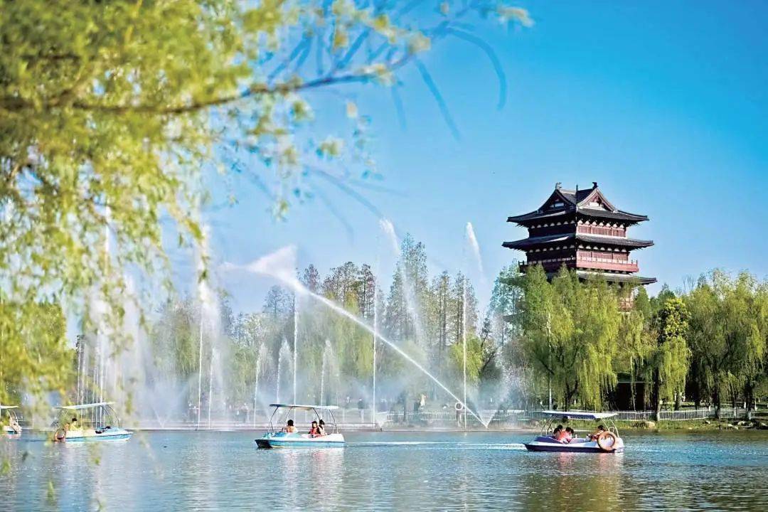 门票入园(不含二销项目)临泉中环格林童话世界教师节当天凭教师资格证