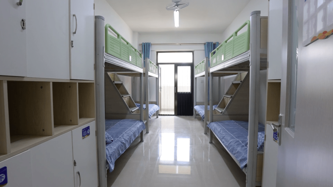 太原市第十二中学校(国樾龙城校区)顺利投入使用_教育_山西省_全国