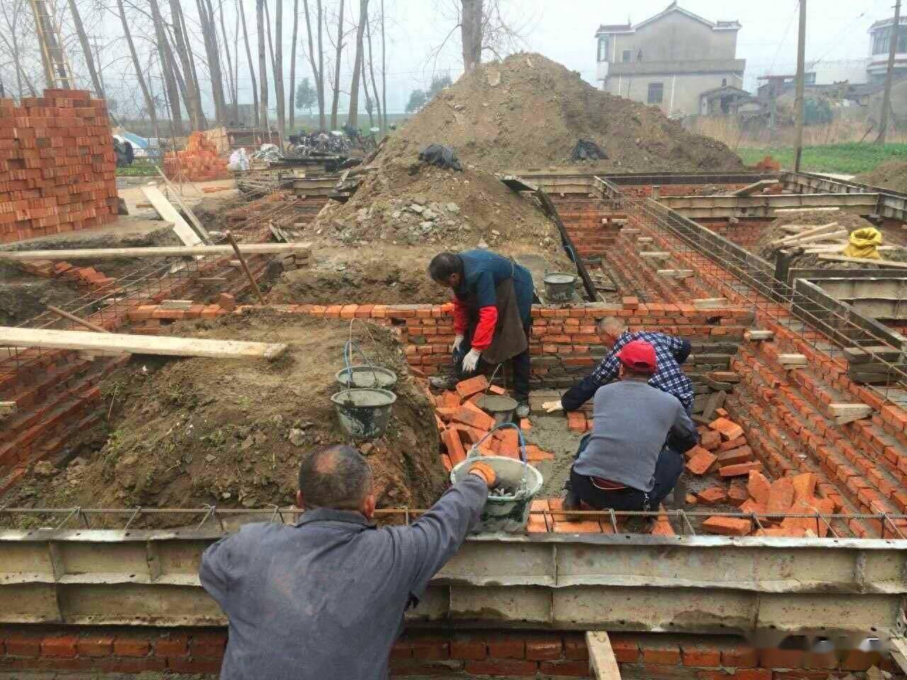 农村自建房政策再变,盖房班或无活可接_施工_加盖_质量