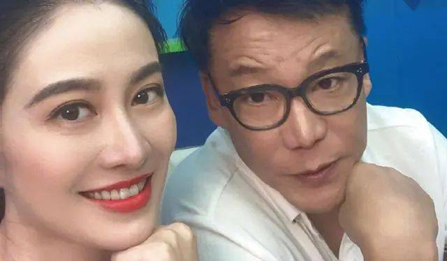 叶璇,李国庆官宣恋情?这个女人精着呢_绯闻_王小川_直播