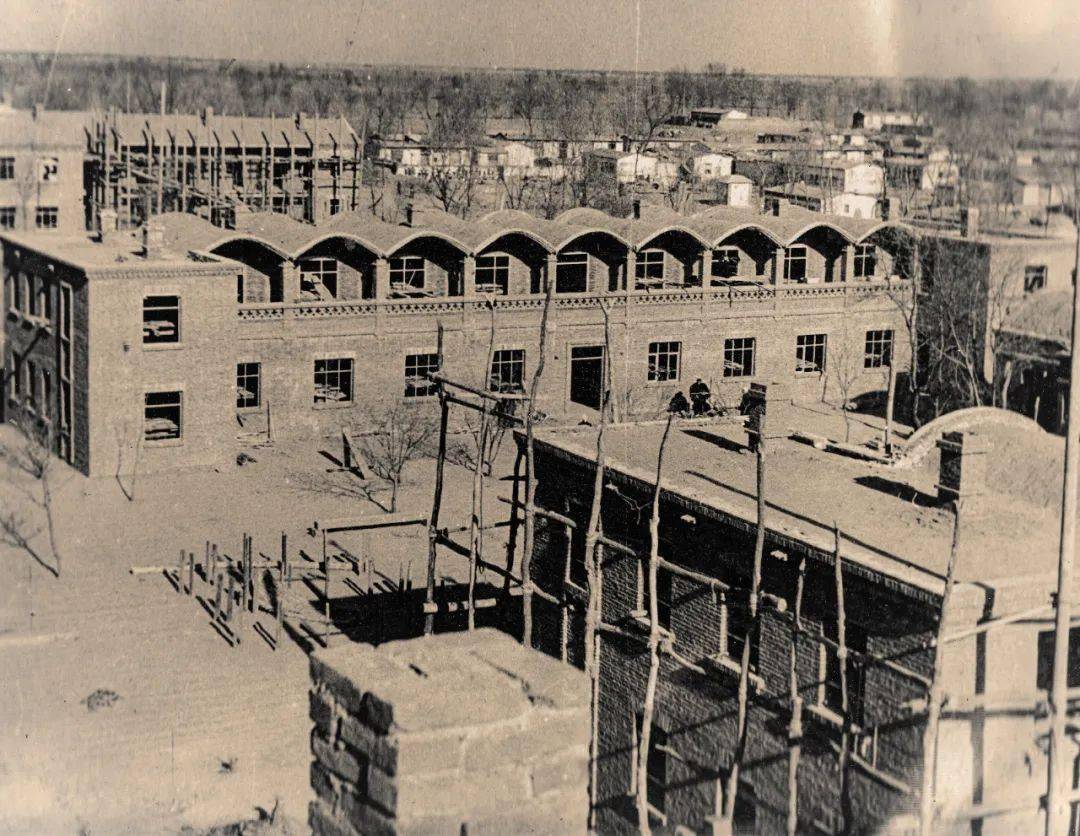 1958年:徐水大寺各庄新民居建设_先生_吴良镛_保定