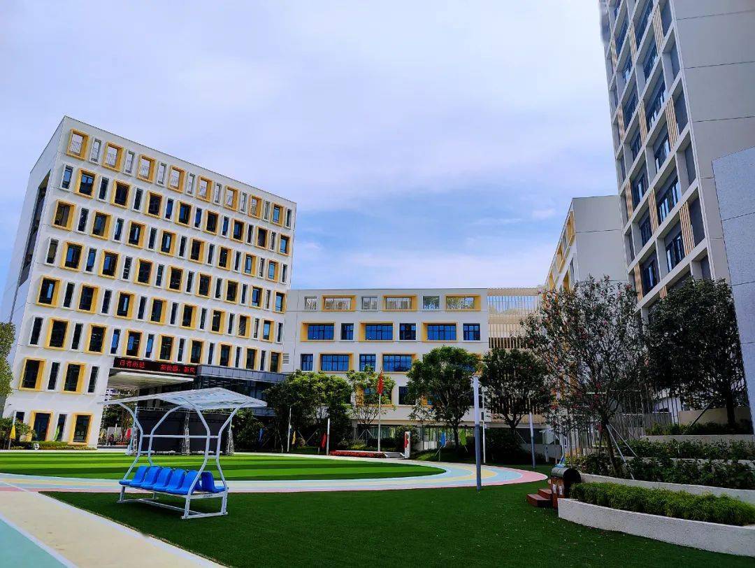 弱有众扶 · 温情校园 | 深圳市第二特殊教育学校投入使用_空间_项目